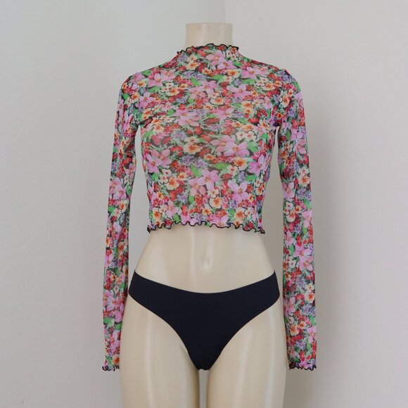 RESA Tops - RESA Floral Long Sleeve Crop Top